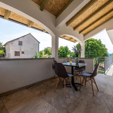 Apartmani Dupor Gornji Karin Luaran gambar