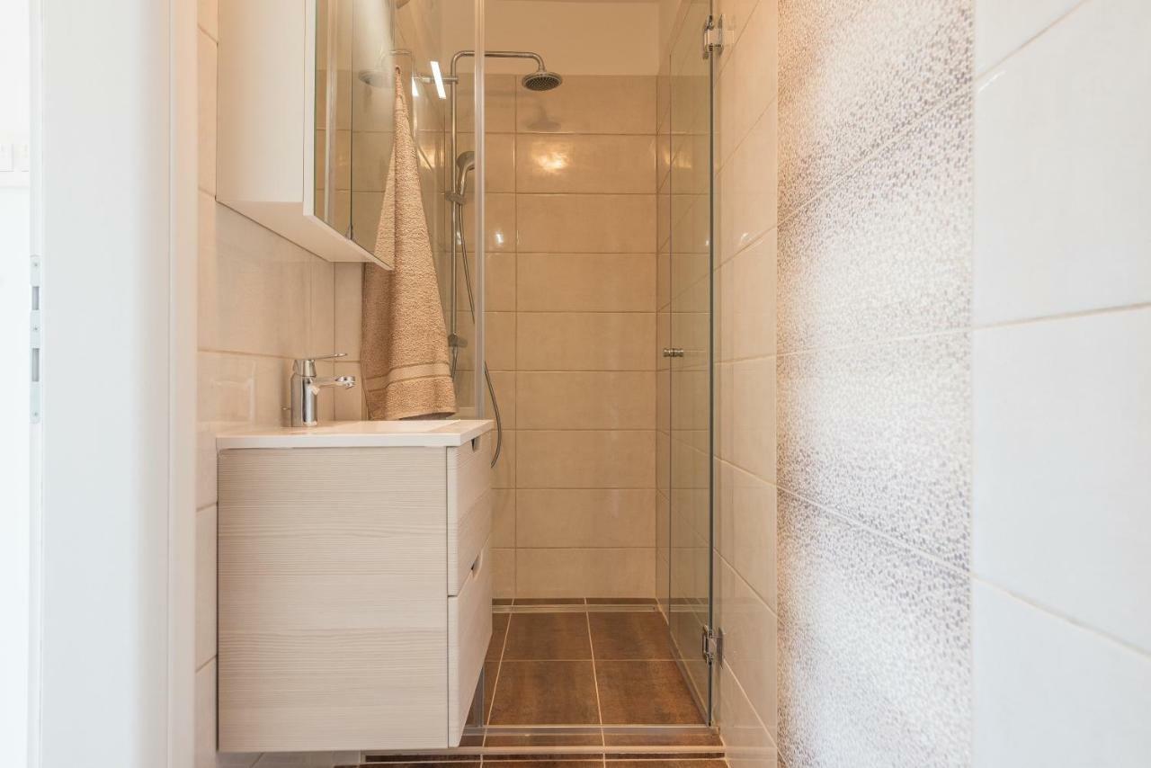 Apartmani Dupor Gornji Karin Luaran gambar
