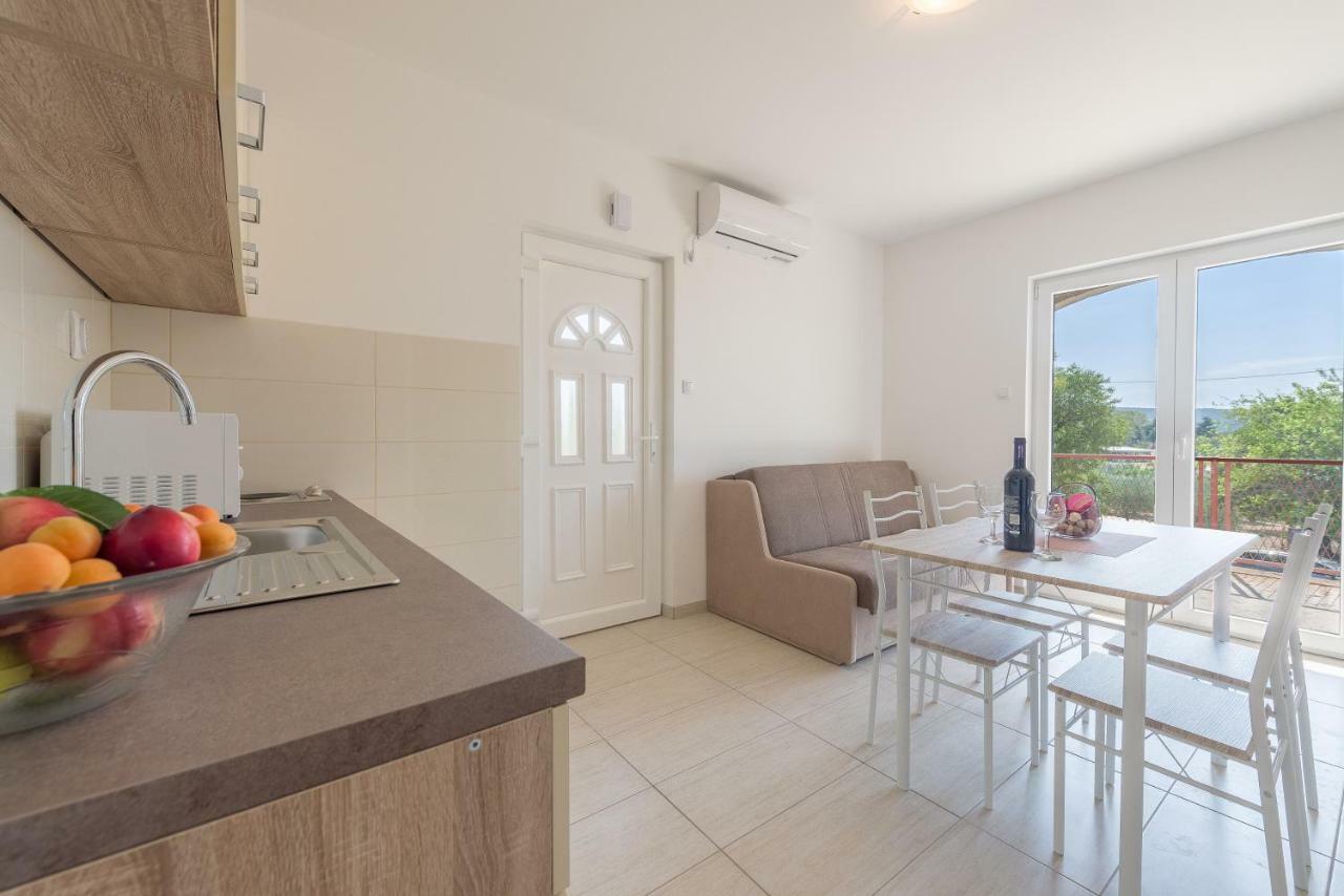 Apartmani Dupor Gornji Karin Luaran gambar