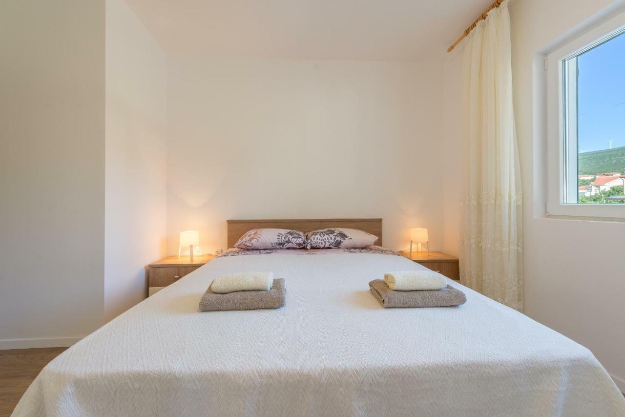 Apartmani Dupor Gornji Karin Luaran gambar